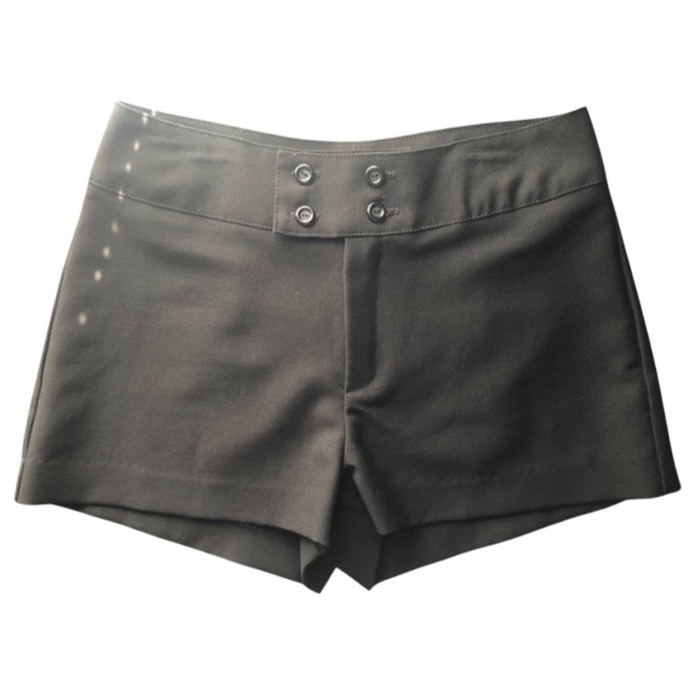 A. Beyer California Shorts